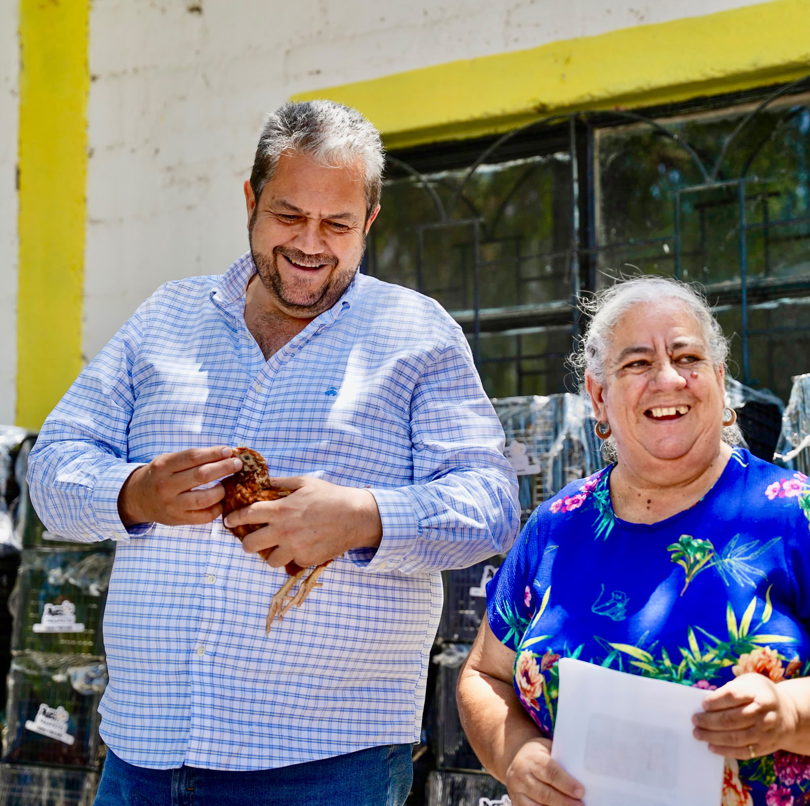 Impulsan Manolo y Tomás autosuficiencia alimentaria en comunidades rurales